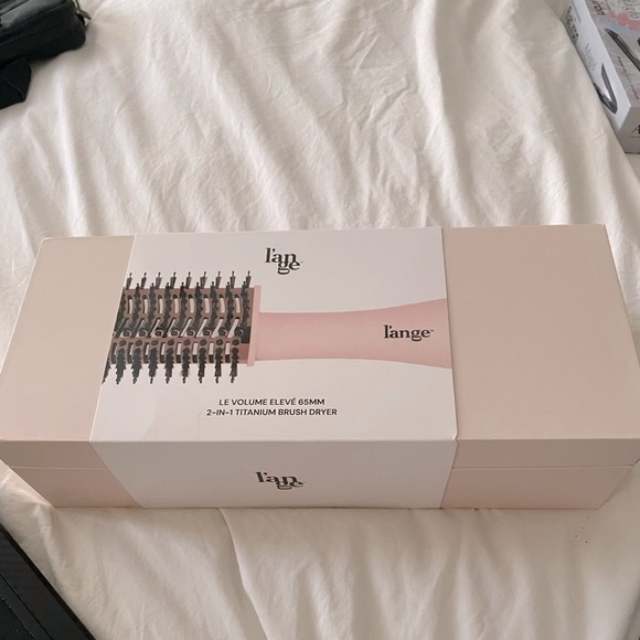Lange Other - BNIB L’ange Volume Eleve Drying Brush
